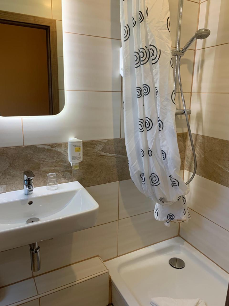 Hotel Seemeile Cuxhaven Bagian luar foto